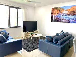 Serenity Short Stays - Deja Blue - at Darwin Waterfront