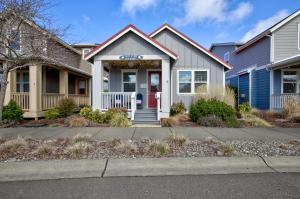 One-Bedroom Holiday Home room in Sandpiper Cottage - Oyhut Bay Seaside Village