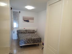 2 Paradise of Benalmádena Residencial Los Patos II a 300 metros de la playa y supermercados, wifi gratis, vistas a la montaña