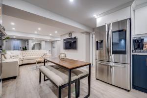 Vacation Suite in Pickering