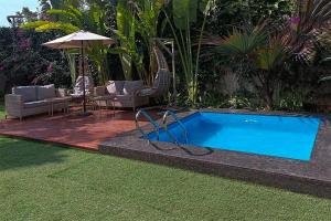 StayVistas The Annex - Cozy Retreat with Inviting Rooms and a Private Plunge Pool