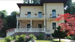 La Villa del Lago - Cunardo