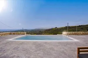 Villa Fortuna with Private Pool - Mouríon