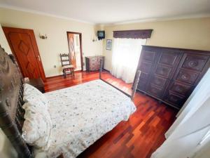 Delfim e Carmo - Entire House com Piscina