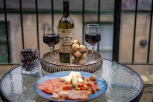 2 Bed Apartment - Cardiff City Centre - Free Parking