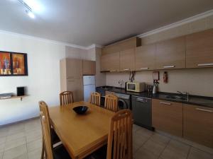 4B Alto dos Navegantes - Casas & Papéis