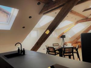 Split Rooftop Loft
