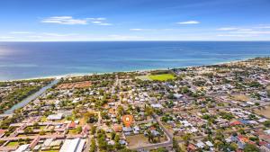 Swell Times Holiday Home Busselton
