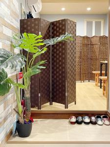 距离Namba Shinsaibashi麗子民宿