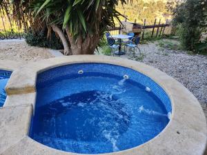 Gozo Pool and views, sleeps 3 with Private Bathroom