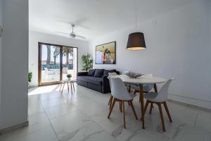 Riviera del Sol bright balcony with pool by Costarentals - Ref 184