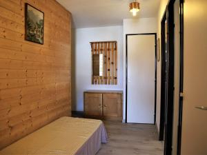 Appartement 2 pièces cabine, 100m pistes, parking gratuit - FR-1-297-127