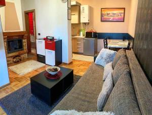 Vila Ruža Vetrova, M2 apartman