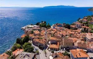 Apartment JURIĆ - Ловран