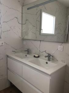 B&B / Chambres d'hotes Chez Yolande : photos des chambres