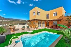 Luxury villa in Los Cristianos - Guaza