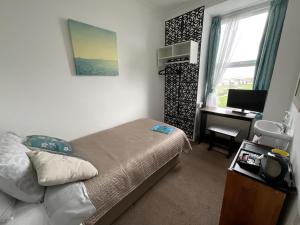 Single Room with Private External Bathroom room in Pendrin Guest House