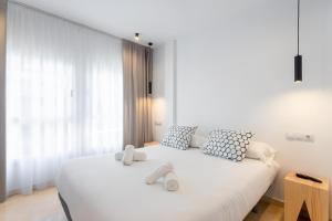 Apartamentos Edf AUREA y Edf SARVACHO