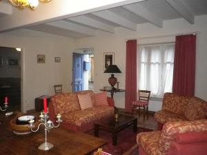 Maison familiale proche port à Sauzon, WIFI inclus - FR-1-418-11