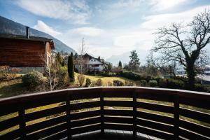 Maisons de vacances Spacious apartment with garage and balcony overlooking the mountains : photos des chambres