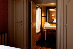 Hotels Hotel Bourg Tibourg : Chambre Double