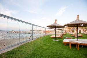 Anda Beach Bistro & Rooms