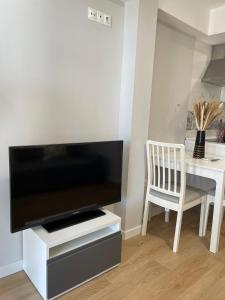 LaFrenchTouch - Relajante 1Hab con piscina