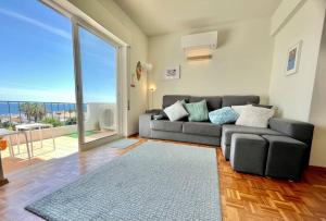 Avenue Q, Beach Apartment in Luz