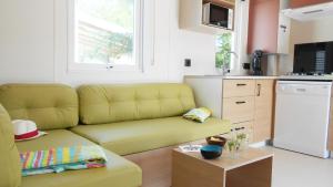 Campings Camping Rives du Lac de Sainte Croix : photos des chambres