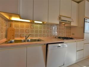 Apartment Santa Lucia-3 by Interhome