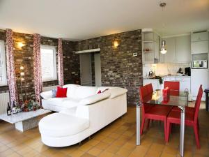 Holiday Home Bungalowpark Landsrade-1 by Interhome