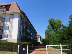 Appartements Apartment Deauville Plage 1 et 2 by Interhome : photos des chambres