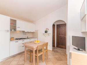 Holiday Home Pandora by Interhome