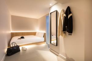 Zedwell Underground Hotel Tottenham Court Rd