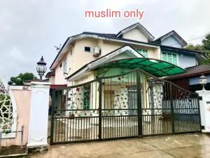 Homestay Rumah Singgah - Kampong Bata