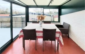 Lovely Home In Merville With Wifi