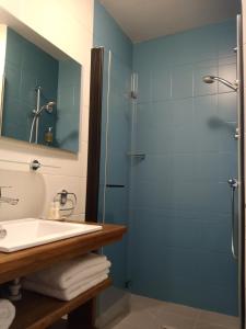 Hotels Hotel La Marisa Grande Plage : photos des chambres