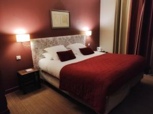 Hotels Hotel La Marisa Grande Plage : photos des chambres