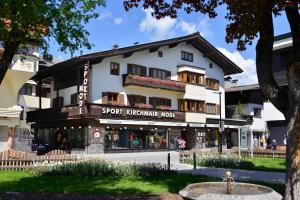 Appartements Kirchmair - 3hvězdičkové hotely ve městě Seefeld in Tirol
