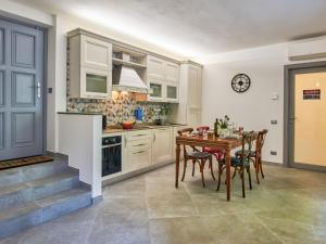 Apartment La tana del pescatore by Interhome
