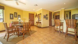Bougainvillea 1101 Luxury Apartment - Reserva Conchal