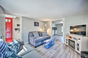 Lovely Rockport Apartment, Walk to Beaches! - Ocean View