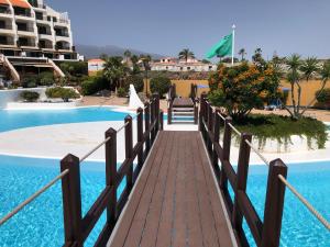 Rocas del Mar with heated Pool and double Terrace