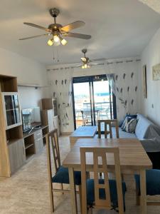 Sunny Breeze Apartment