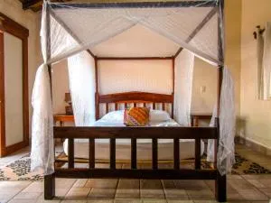 Hotel Restaurante Spa La Barca de Oro - Леон