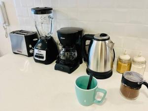 Apartment with incredible view, pool and gym