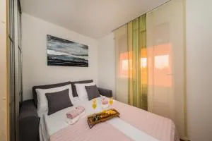 Paeninsula Studio Apartment - Vranjic