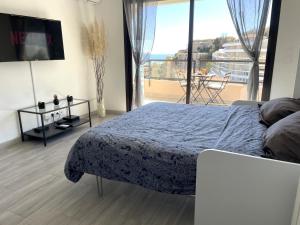 NEW Studio, piscine et vue mer • proche de Monaco