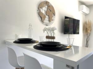 NEW Studio, piscine et vue mer • proche de Monaco