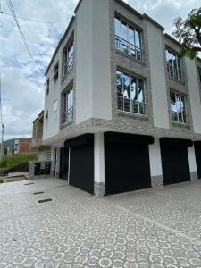 Apto con aire acondicionado BUGA VALLE